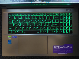 Machenike L17 Satellite Plus ( 17.3 Full HD IPS 144Hz i5-12450H RTX3050 16Gb 1024Gb SSD )