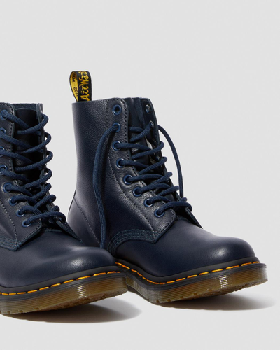 Doc martens virginia pascal hot sale