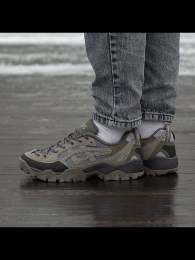 Asics Gel-Pickax Clay Grey/Mink