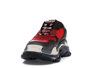 Red triple s balenciaga discount