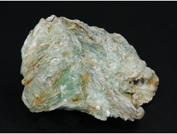 Тальк зеленый (благородный) необработанный, Урал, Шабры (68*43*37 мм, 93 г) №20564