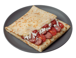 блин с охотничьими колбасками