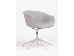 Стул поворотный на ножках Bai с обивкой купить в Севастополе