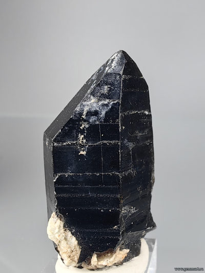 Морион (разн. кварца). Казахстан. 40*20*20мм