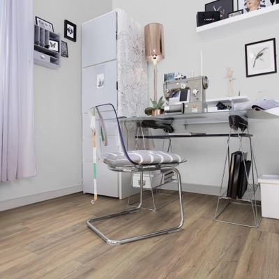 Ламинат Wineo Дуб Испания Бежево-коричневый LA220LV4