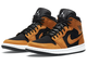 баскетбольные кроссовки Nike (WMNS) Air Jordan 1 Mid SE Desert Ochre DB5453-700