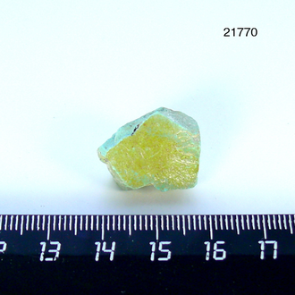 Бирюза натуральная (необработанная) Казахстан арт.21770: 4,4г - 21*17*11мм