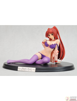 Фигурка 1/7 Тамаки Косака (Tamaki Kousaka Iris Purple Underwear ver.)