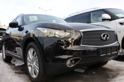 Защита радиатора Infiniti FX37 2010-2012/FXII37 2012-2013/QX70 2013- (дизель) black низ PREMIUM