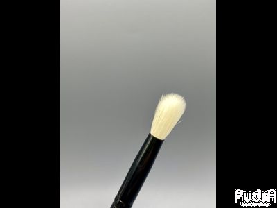 RELOUIS Кисть Relouis Pro Blending Brush №4 растушевочная для теней