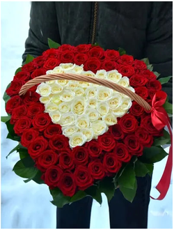 101 роза в корзине "сердце"