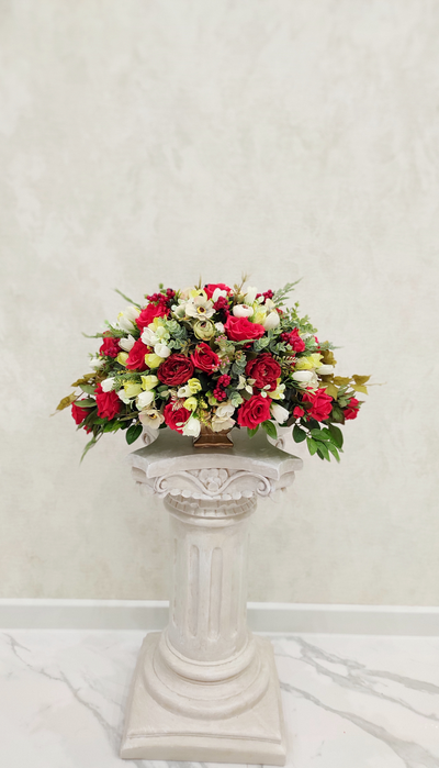 Композиция из искусственных цветов Красная Весна № МС031