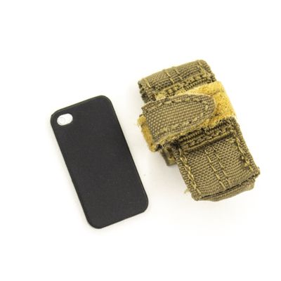 Телефон (iPhone) с подсумком 1/6 (DCG001) - DAMTOYS