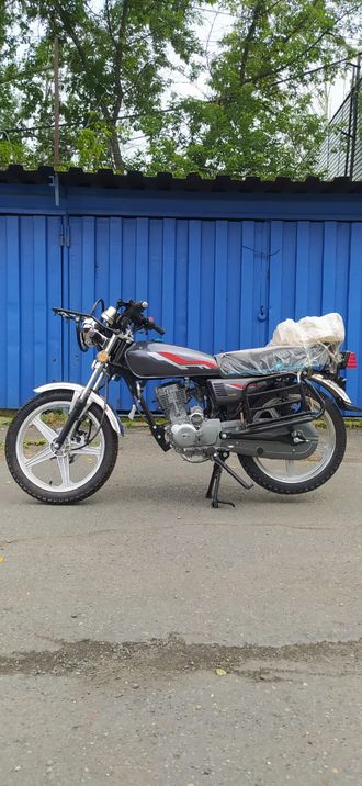 Мотоцикл HUNTER 200 (дорожник, 18&quot;, обвес типа &quot;Лесник&quot;)