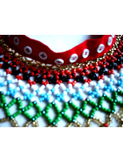 Украшение из бисера "Ожерелок"