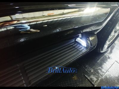 Подножки с подсветкой Toyota Land Cruiser 200 черные