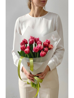 Букет цветов на 8 марта № 711