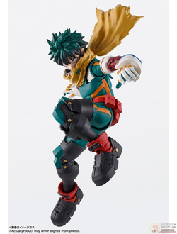 Фигурка Изуку Мидория (Izuku Midoriya S.H.Figuarts)