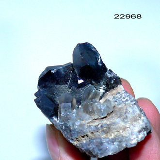 Раухтопаз натуральный (друза) Казахстан арт. 22968: 58,4г - 55*28*38мм