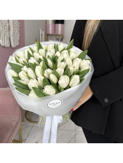 БУКЕТ ИЗ 49 БЕЛЫХ ТЮЛЬПАНОВ