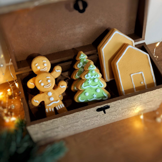 ЁЛКА ПРЯНИЧНАЯ