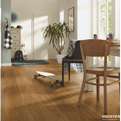 Паркетная доска Meister Дуб Гармония Шартенальм 8830 в интерьере
