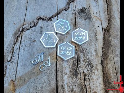 Бирки на свадебные бутылки и бокалы