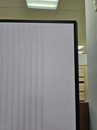 ЙОШКАР-ОЛА (РОССИЯ). СИРИУС 108 мм. ТРЕХКОНТУРНАЯ. ШАГРЕНЬ ЧЕРНАЯ+ДУБ НАТУРАЛЬНЫЙ/ БЕЛЫЙ МАТОВЫЙ.