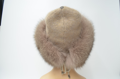 Шапка Vizio 1722 CCP бежевая мех