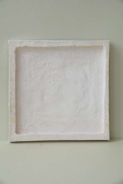 Грифон 25см*25см (фасадный изразец)