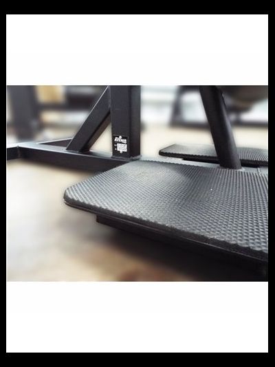 Тренажер для приседаний AV129/80