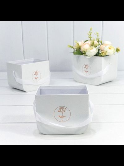 Коробка подарочная с закруг. дном (принт "Роза", белая), 12,5*9*10см