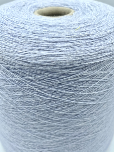 LINSIEME art. MATIS  (Линсиеме арт. Матис) 90% Merinos Extrafine Supergeelong (Меринос экстрафайн), 10% Сashmere (Кашемир) Nm. 2/30 1500 метров в 100 гр. цв. 2280 бледно-голубой меланж