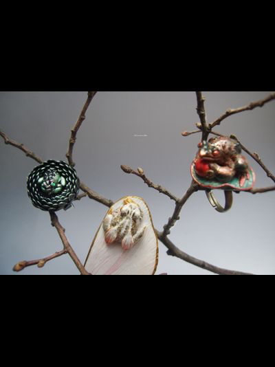 Фэнтези-брошь &quot;Мушка-лягушка&quot; (скульптурная миниатюра)