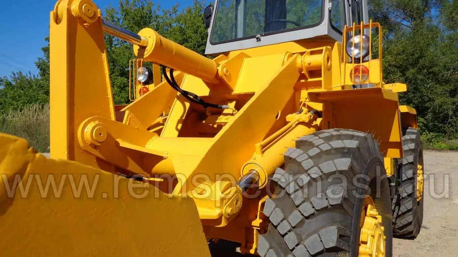 Фронтальный погрузчик ТО-30, капитальный ремонт