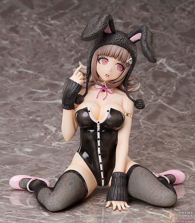 Фигурка 1/4 Чиаки Нанами (Nanami Chiaki Black Bunny Ver.)