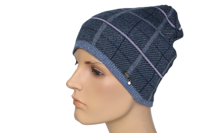 Шапка в клетку синего цвета итальянская