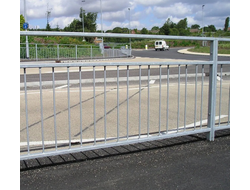 Разделительные ограждения со склада в Москве | ГОРЗАБОР