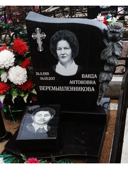 Резной памятник 1