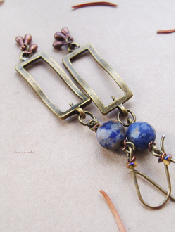 "Чай с небесными сферами", бохо-серьги с содалитом