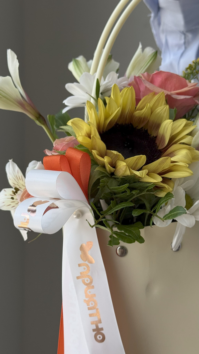 Цветочная композиция учителю / воспитателю № 803