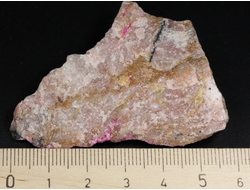 Кобальтокальцит, кристаллы на породе, Марокко (58*40*17 мм, 31 г) №28686