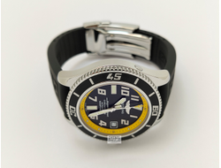 Breitling Superocean A1736402