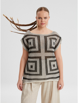 Стильный джемпер для полных женщин