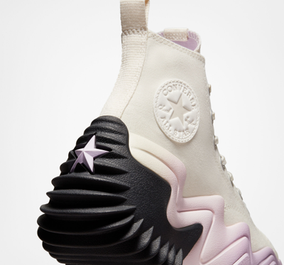 Белые высокие Converse Run Star motion 172891C фото