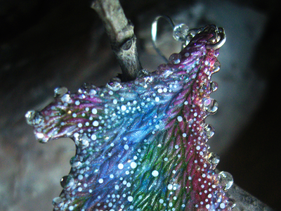 "Крылышки феи Рассветного сада", крупные серьги с капельками