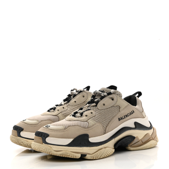 Balenciaga Triple S Sneaker Vanille