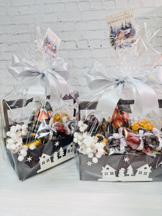 Деревянный бокс С орехами Silver