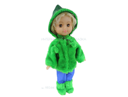 Кукла в зимней шубке (цвет зеленый)
