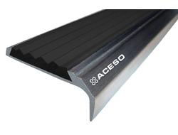 Алюминиевый угол с резиновой вставкой цвет в ассортименте